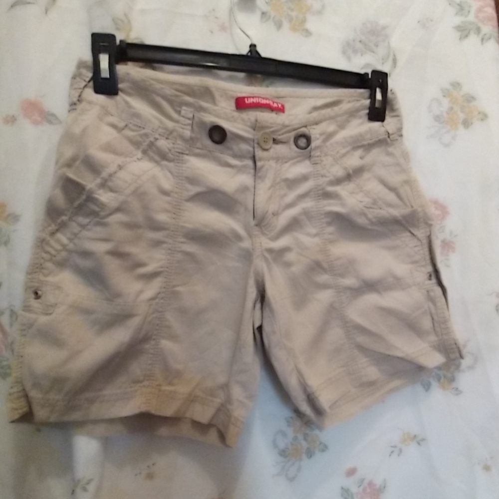 Union Bay size 7